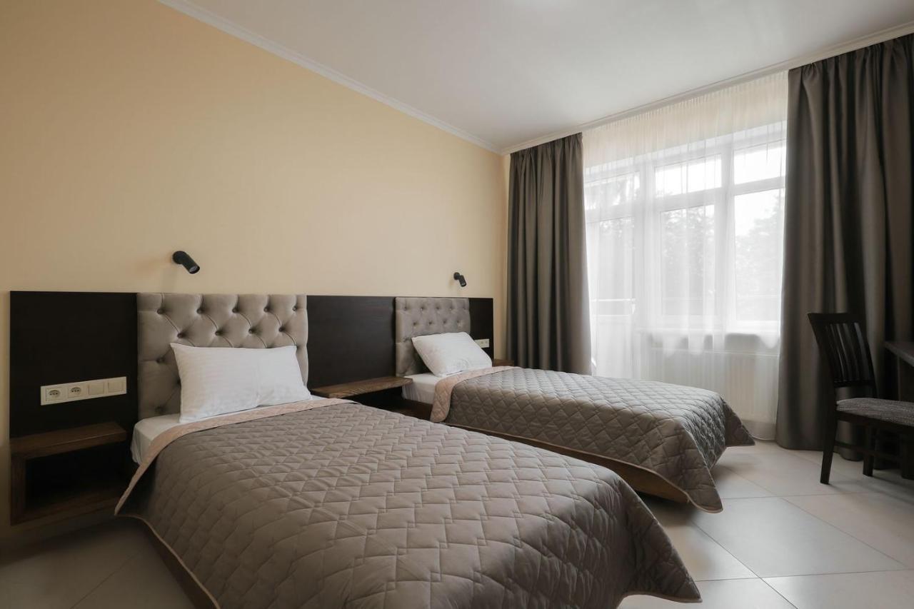 Borys Hotel Boryspil Airport Екстериор снимка